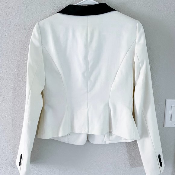 The Limited White & Black Tuxedo Blazer for a Night Out - Picture 5 of 7